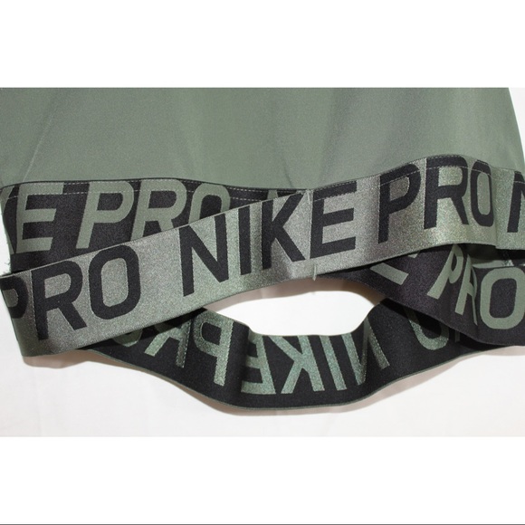 Nike Pro Intertwist 2 Tank in Army Green XL - Picture 6 of 7
